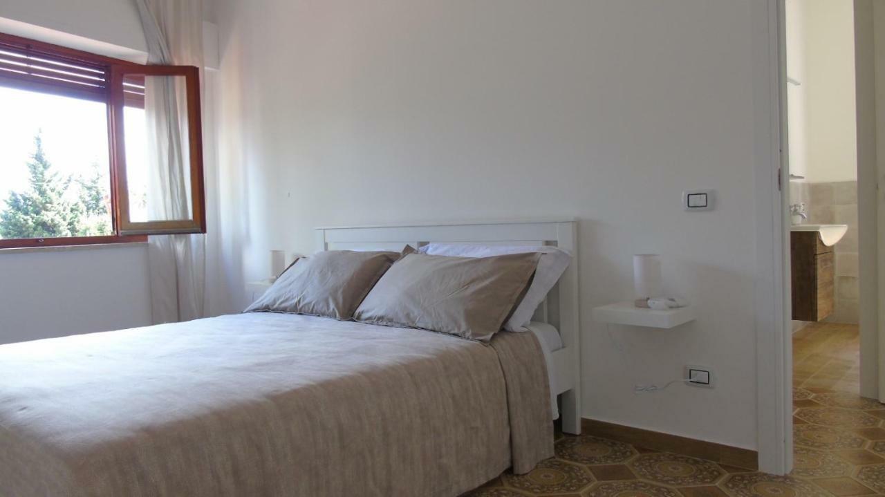 Residenza Don Camillo Mondello Exterior foto